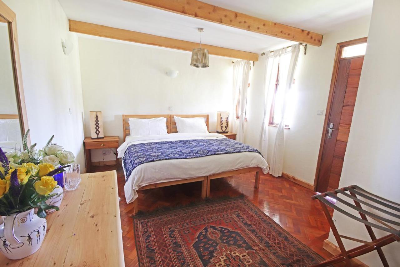 Ole Samara guest suites Nanyuki Extérieur photo
