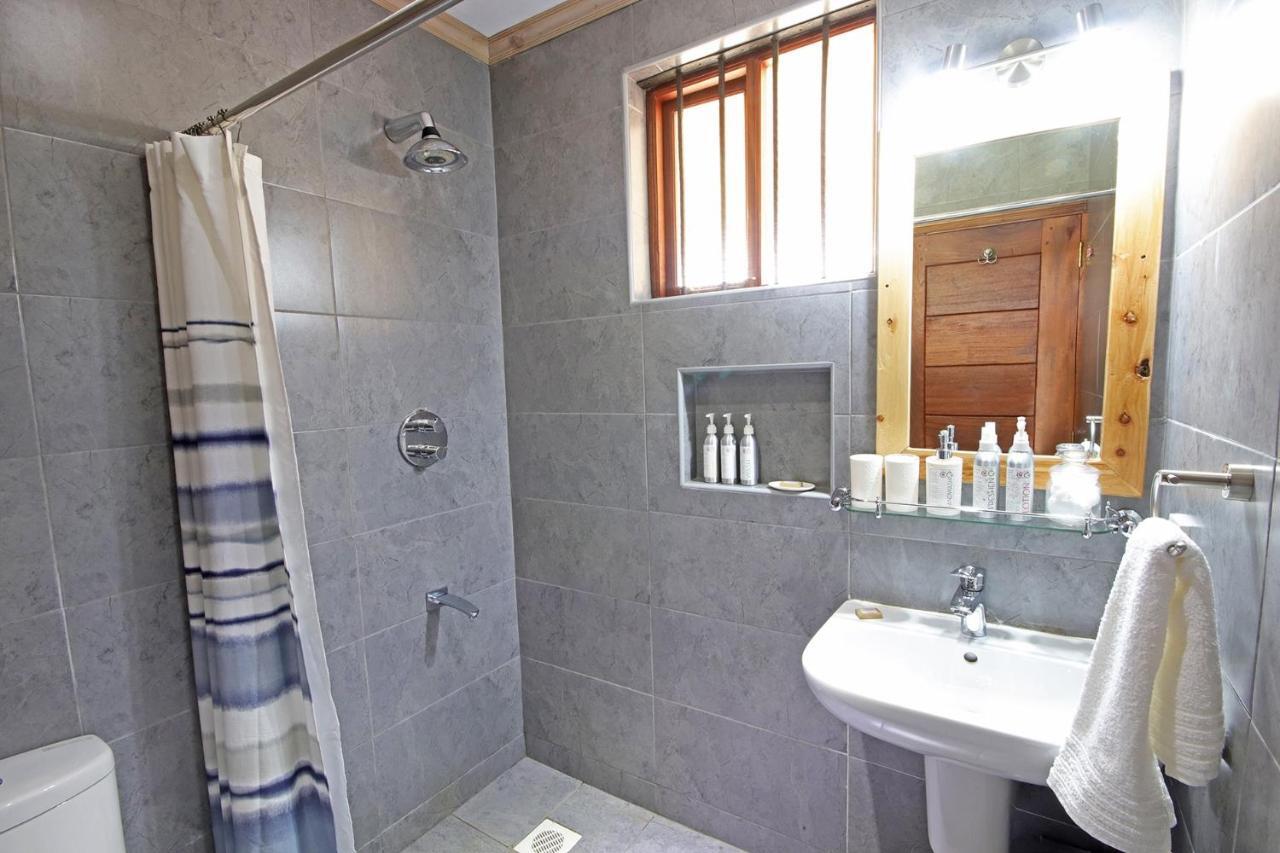 Ole Samara guest suites Nanyuki Extérieur photo